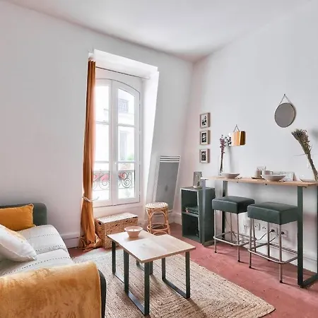 Wonderful At Place De La Bastille Appartement *